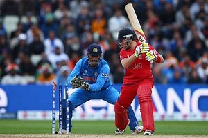 5 best stumpings of MS Dhoni