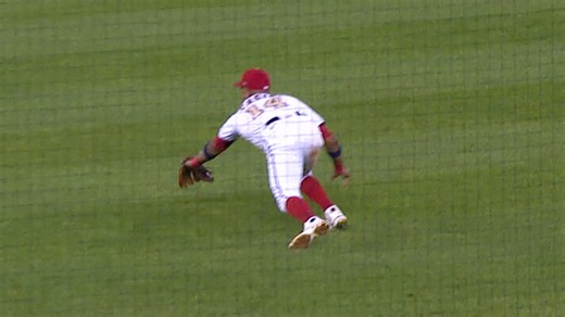 Starlin Castro's diving stop