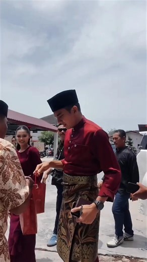Syed Saddiq & Bella Astillah ke Muar Bagi Program Bantuan Mega Ramadan