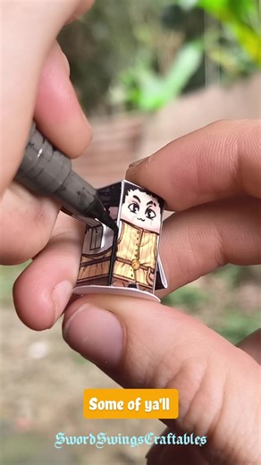 Choosing the Right Pen for Papercraft Projects