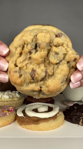 CookItgirl Eats on TikTok