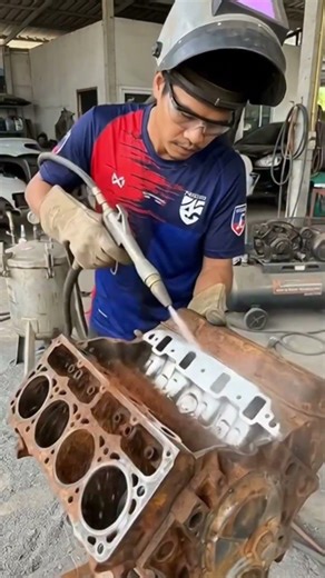 From Heavy Rust to Like New with Sandblasting! #mechanic #mechaniclife #tools #diy