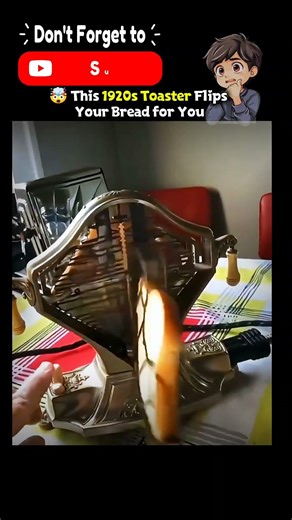 This 1920s Toaster Flips Your Bread for You 🤯🍞