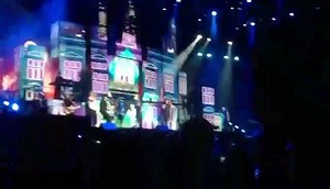 35K views · 709 reactions | Un día como hoy pero hace 5 años (8/06/13) One Direction se presenta por primera vez en Foro sol con su gira Take me Home Tour en el cual se dieron cita más de 65 mil personas. Dejando ambas fechas con un sold out total. Aquí les traemos un hermoso recuerdo. Disfrútenlo  -Pau | Fan Project HSMX | Facebook