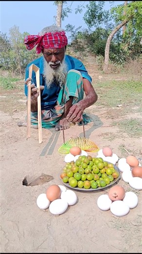 Mouse hunting skills by old man 102 #rattrap #survival #villagelife