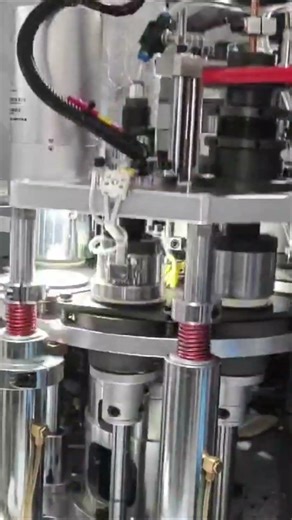 The high speed paper cup machine run in the factory