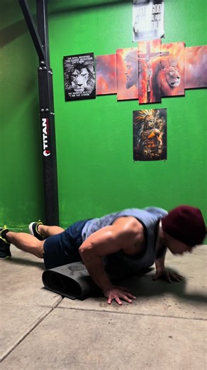 Endurance Leg Workout to Build Muscle