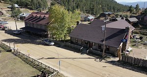 Discover Colorado's Gold Hill Inn and Bluebird Lodge