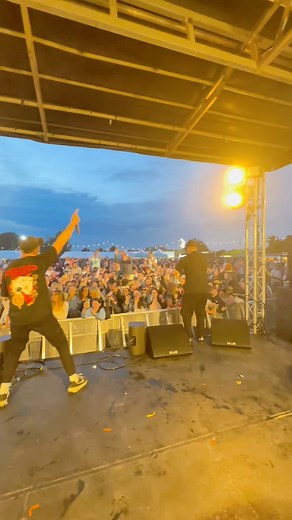 Mix Irish traditional music with house and you get the best of both worlds 🇮🇪 @chasingabbey - Oh My Johnny (Banks Of The Roses) is out now ☘️ | Spinnin' Records