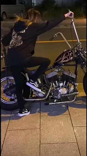How to kick start a Harley! #harleydavidson