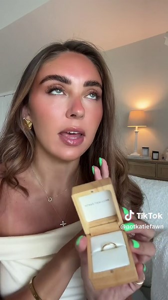 Brilliant Earth Wedding Rings Unboxing and Review