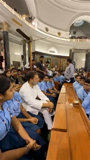 Opposition leader Shri Rahul Gandhi ji met with school students in Parliament today and talked about their interests and careers. Today's Gen Z generation is the future of India, filled with energy, dreams, and new ideas. This young generation is the hope of our country, which will take India to a new dimension. | Manickam Tagore