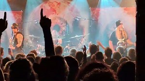 Most astounding people of Paris (and everyone who traveled to the show), we can't thank you enough for an absolutely marvelous night filled with love and good vibes! Packing La Maroquinerie on Tuesday is not something we take for granted. Thank you again. Tomorrow: Nantes (sold out). | Freak Kitchen