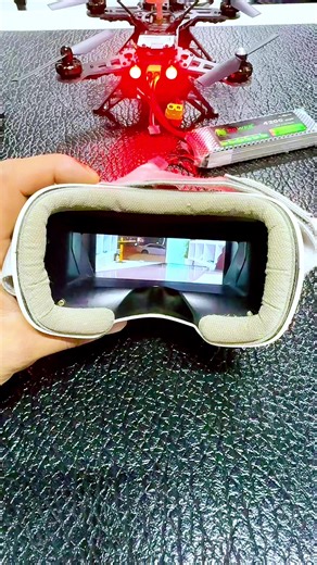 فيديوهات أنشأها Kurdarduino (@kurdarduino) باستخدام Neon Dark - Nigh22