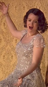 8K views · 338 reactions | Elle fume, elle boit, elle a de nombreux...