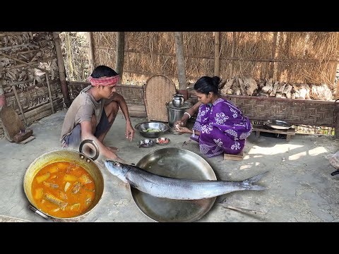 Traditional Village Style SEA FISH Recipe With Vegetables Cooking And Eating By Our Mother And Son