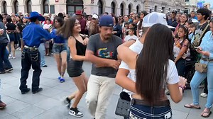 La del moño colorado🎀 me trae todo el día mareado😵‍💫💃🏻🕺🏻 | Musical Milagro