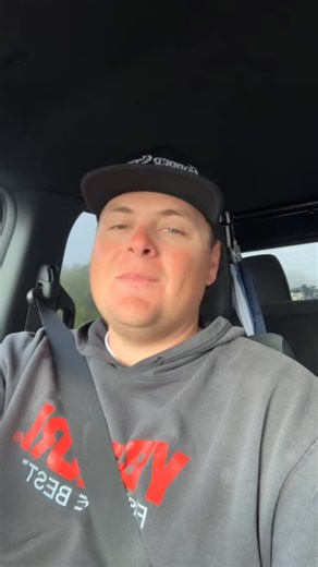 For the last Bassmaster EQ on Lake Okeechobee they’re taking a FAN CAM poll right now on Bassmaster.com for you to vote who gets a live camera in their boat for Day 1! It’s super easy so if you could please take a second and go vote for me it would really be appreciated! Link is below www.bassmaster.com/fancam #letsgetit #letsgo #bassmaster #lakeokeechobee #chasingtheelites2 #WurthIndustry #Veteranelevator #chasingadream #AOKNetworking #copperstatetackle #yozurilures #fishthebest #BruiserBaits #