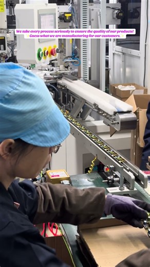 Can you guess? We’re making top-tier gear with zero process compromises.✨✨#powersupply