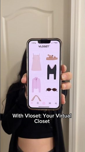 Digitally organize your closet with Vloset: Your Virtual Closet #outfithacks #organization #clothing