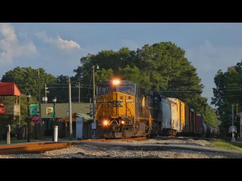 Chasing an EX-LMS Dash 8 loco leading M580