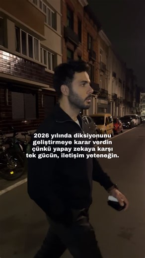 Mennan Şahin on Instagram: "Kabul edelim ki bildikleriniz ile fark yaratmak eskisi kadar kolay değil. Bu durumda sizi ekibinin bir parçası yapmaya karar verecek olan kişiler, onlara ne katacağınızdan daha çok, onlara nasıl hissettireceğinize göre karar verecek. - Kurumsal yapıların kararlarını da nihayetinde duygusal formda bulunan insanlar veriyor. CV’nizde yazanlar son aşamada önemli bir çarpanla hesaplanıyor; iletişim beceriniz. Veya kurum içi statünüzü belirleyen etkenler sayılarla ifade ed