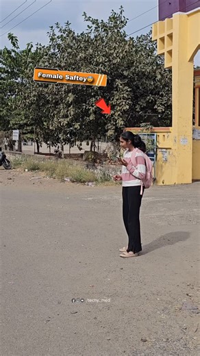 Sanket jadhav on Instagram: "FlashGet kids parental app is very usefull to track your kids. Available on both playstore or AppStore Share with your friends and family members 朗 #tech #viral #women #kids #saftey #trending #girlssaftey #womensaftey #tipsandtricks #hacks"