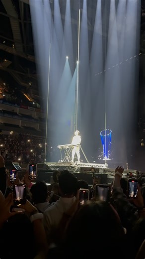 Anirudh elevating the live #Tamil music experience at the O2 in London. | Thamarai.com