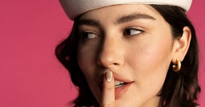 Gracie Abrams Interview: Get to Know Music's Next Big Thing - FASHION Magazine