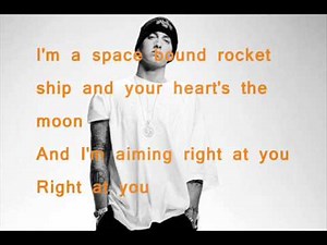 Eminem- Space Bound (Lyrics)