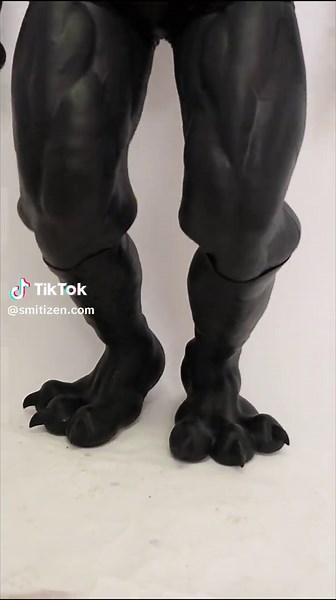 Exploring Silicone Paws for Furry Costumes