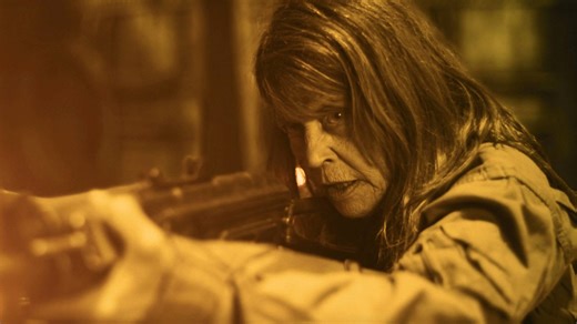 Linda Hamilton’s Overlooked Sci-Fi Action Movie Is Now A Charts-Topping Streaming Hit At The Perfect Time