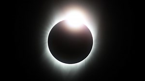 LIVE: Watch the 2024 total solar eclipse as it happens in Illinois, Indiana