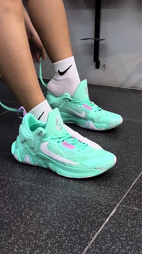 Giannis Immortality 2 Basketball Shoes Montage