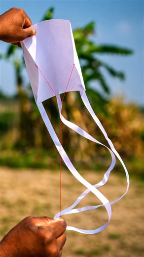 Non Stick Paper Kite 🪁