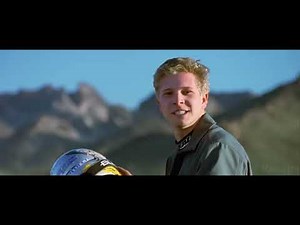 Eight Legged Freaks (2002) Movie Explained | Mutant Giant Spiders Attack Prosperity