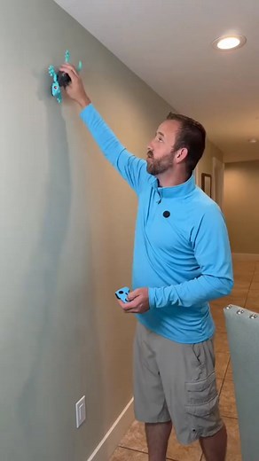 🦎 Lapsille, jotka rakastavat eläimiä, valoja ja interaktiivisia leluja — tämä RC-gekko yhdistää tieteen, hauskanpidon ja loputtoman seikkailun! Vanhemmatkin rakastavat sitä. 👉 gadgetpoint.fi/products/geckgo ✅ Kiipeää seinille älykkään imuteknologian avulla ✅ Vaihtaa helposti maakiihdytysmoodiin ✅ USB-ladattava — ympäristöystävällistä hauskaa ✅ Kaukosäädin: kääntyminen, ryömiminen ja kiihdytys | Gadgetpoint.fi