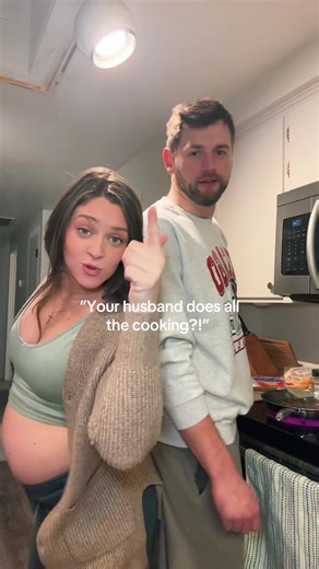 25 weeks pregnant & the energy is lower then before. #25weekspregnant #2ndtrimester #husbandwife