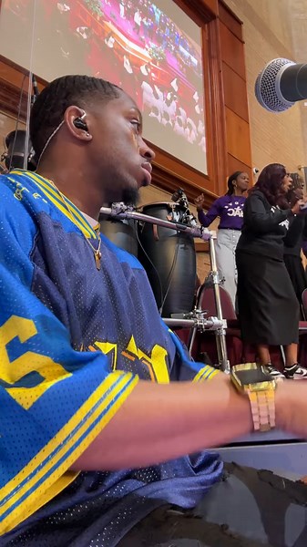 Sunday Service Highlights with Geoffrey Golden