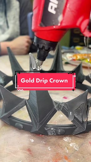 Easy DIY ‘Gold Drip’ Crown with hot glue! #diy #tutorial #3dprint #hotglue #crown #fyp #easy #gold #drip #cosplayer #propmaker