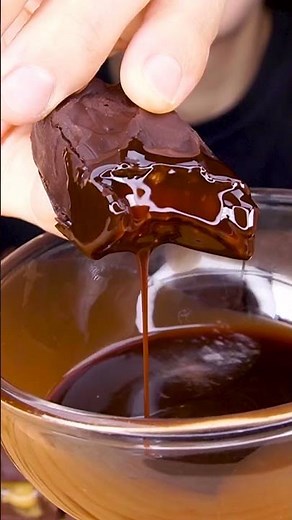 ASMR MILKY WAY CHOCOLATE BAR KITKAT MAGNUM ICE CREAM DESSERT MUKBANG 초콜릿 먹방 チョコレート 咀嚼音 EATING SOUNDS