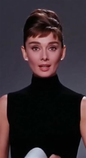 Curious_Flicks (@curious_flicks)’s videos with original sound - Curious_Flicks