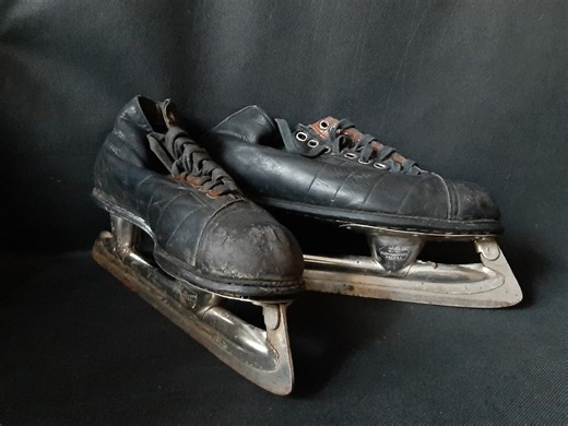 Vintage Leather Ice Skates: 1960s Moscow Hockey Decor, Size 37 - Etsy