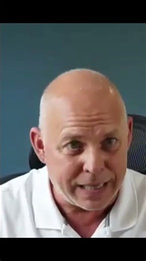 Two People, Two Scripts, One Bad Sales Call