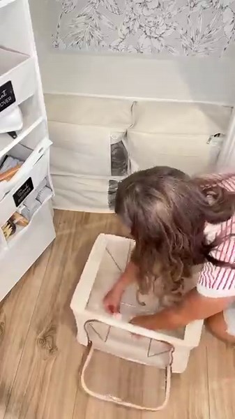 Linen Closet Organization