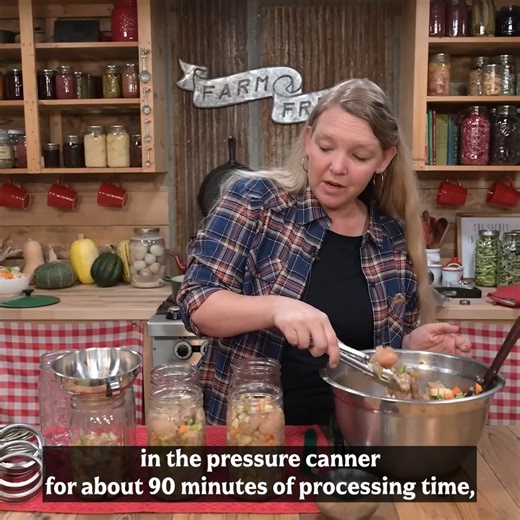 414K views · 6.7K reactions | The EASIEST Dinner You Can Store On Your SHELF! (Dinner in a JAR!) | Homesteading Family | Facebook