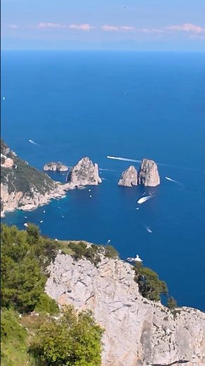 Best Views in Capri #montesolaro #capri #italy #amalficoast #travel #europe