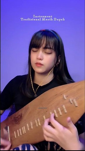 Instrument Musik Tradisional Sape Dayak #shorts #sapedayak #sapeborneo #viral #fyp #fypシ #fypシ゚viral