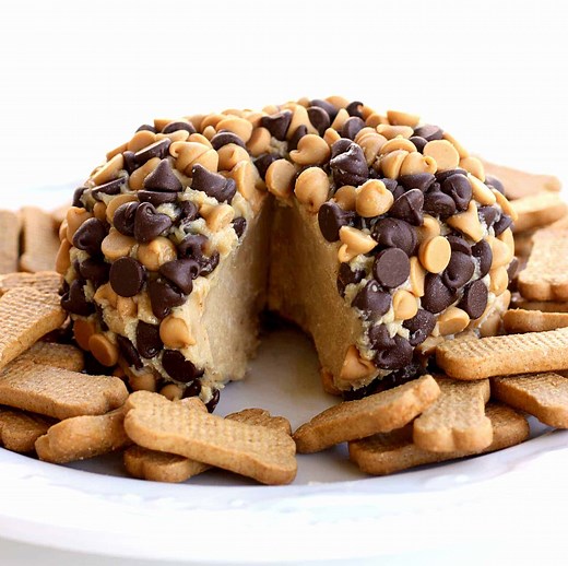 Peanut Butter Cheese Ball ( VIDEO) - The Girl Who Ate Everything