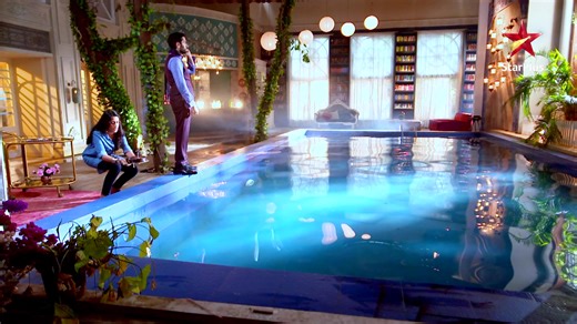 574K views · 10K reactions | Anika leke aayi hai #cake! Shivaay ke #profit ke liye kyun ho rahi hai Anika zyada excited! Par kaise lagayi Anika ne #candle ki jagah Shivaay mein hi #aag? Jaanne ke liye #dekhiye Ishqbaaz! #anika #oberoi #shivay #rudra #comedy #drama #indiandrama #familydrama #ishqbaaz #trending #starplusshow #alltimehit #famous #starplus #trp #acting #trolling #gaming #funny #comedy | StarPlus | Facebook